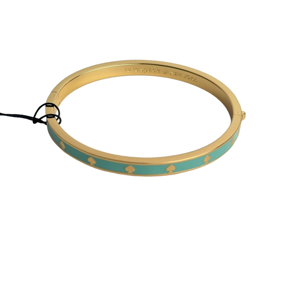 Kate Spade Everyday Spade Enamel earrings, necklace and Bracelet Set - Picture 2 of 12